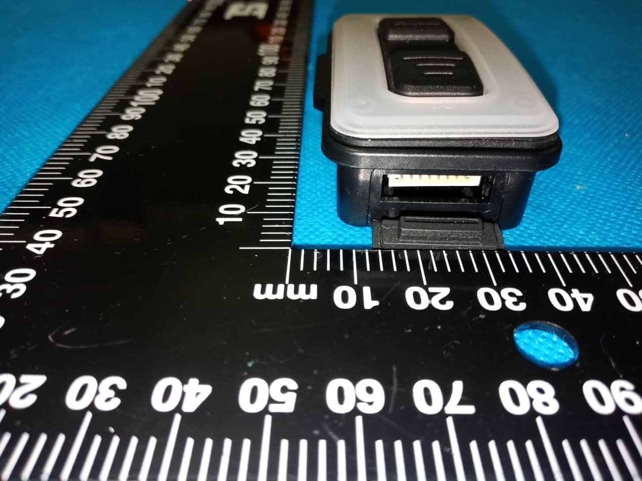 Remote Clic-Light - FCC ID 2AYM7-CL0003 - Road-Light SAS (2)