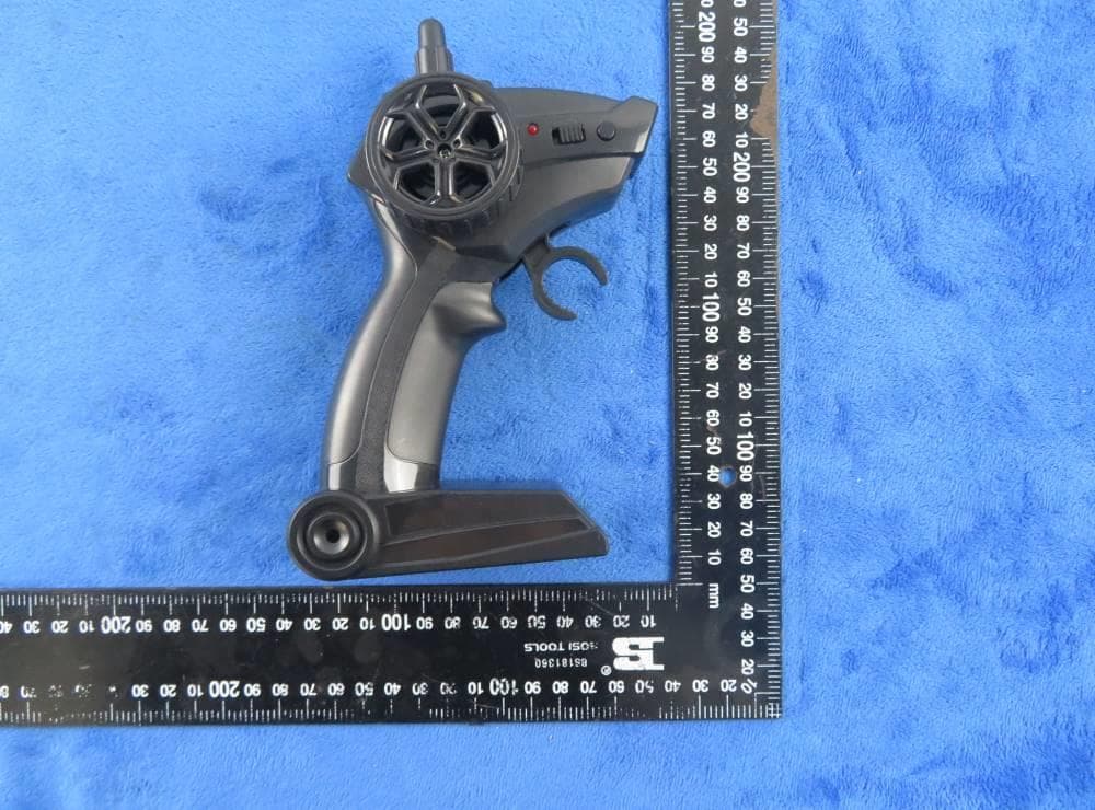 R/C CAR - FCC ID 2AYMI2020JJRC2 - GUANGDONG JIANJIAN INTELLIGENT TECHNOLOGY CO., LTD. (2)