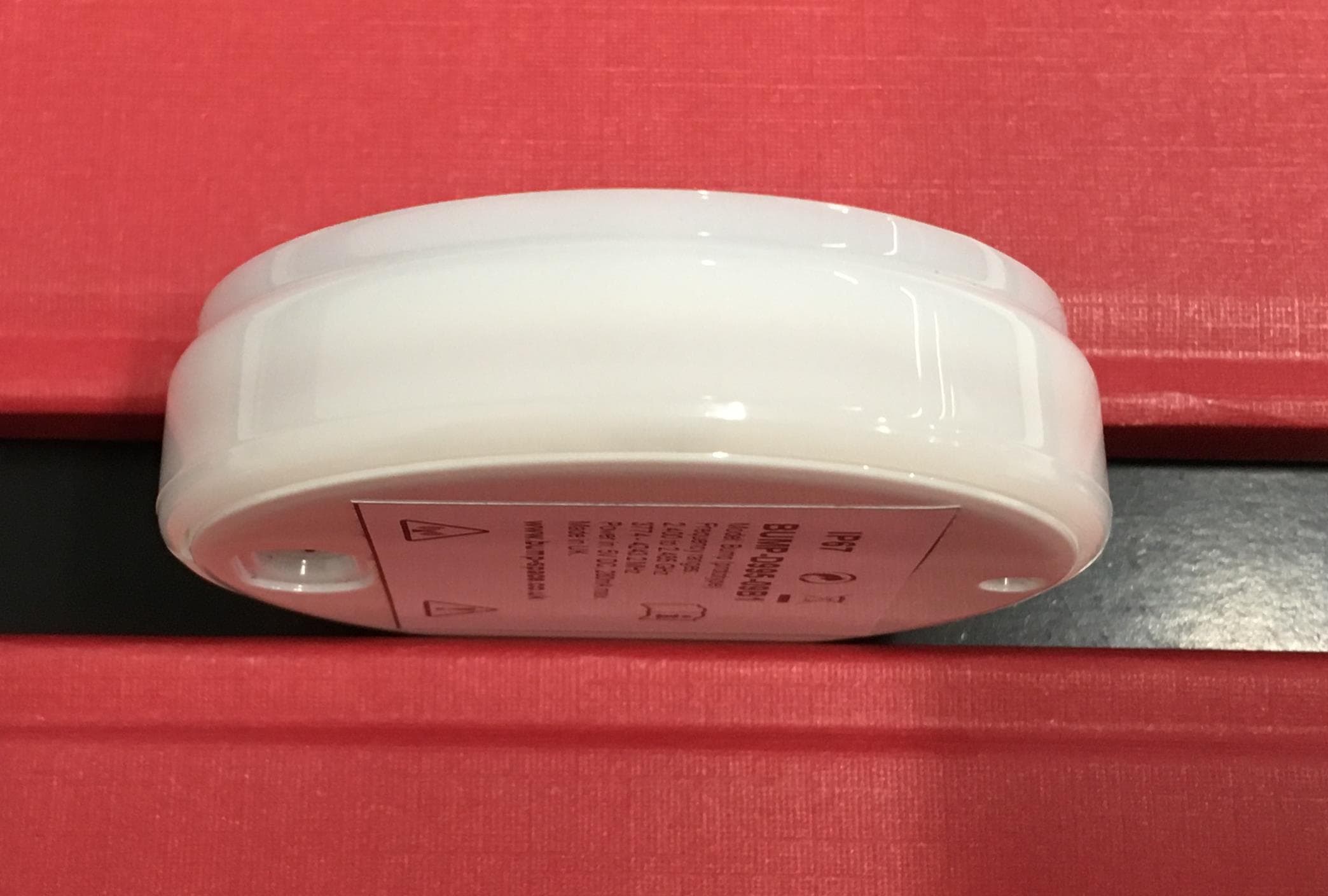 Bump - RF proximity module for social distancing - FCC ID 2AYMM-BUMP-718-F - Tharsus Limited (3)
