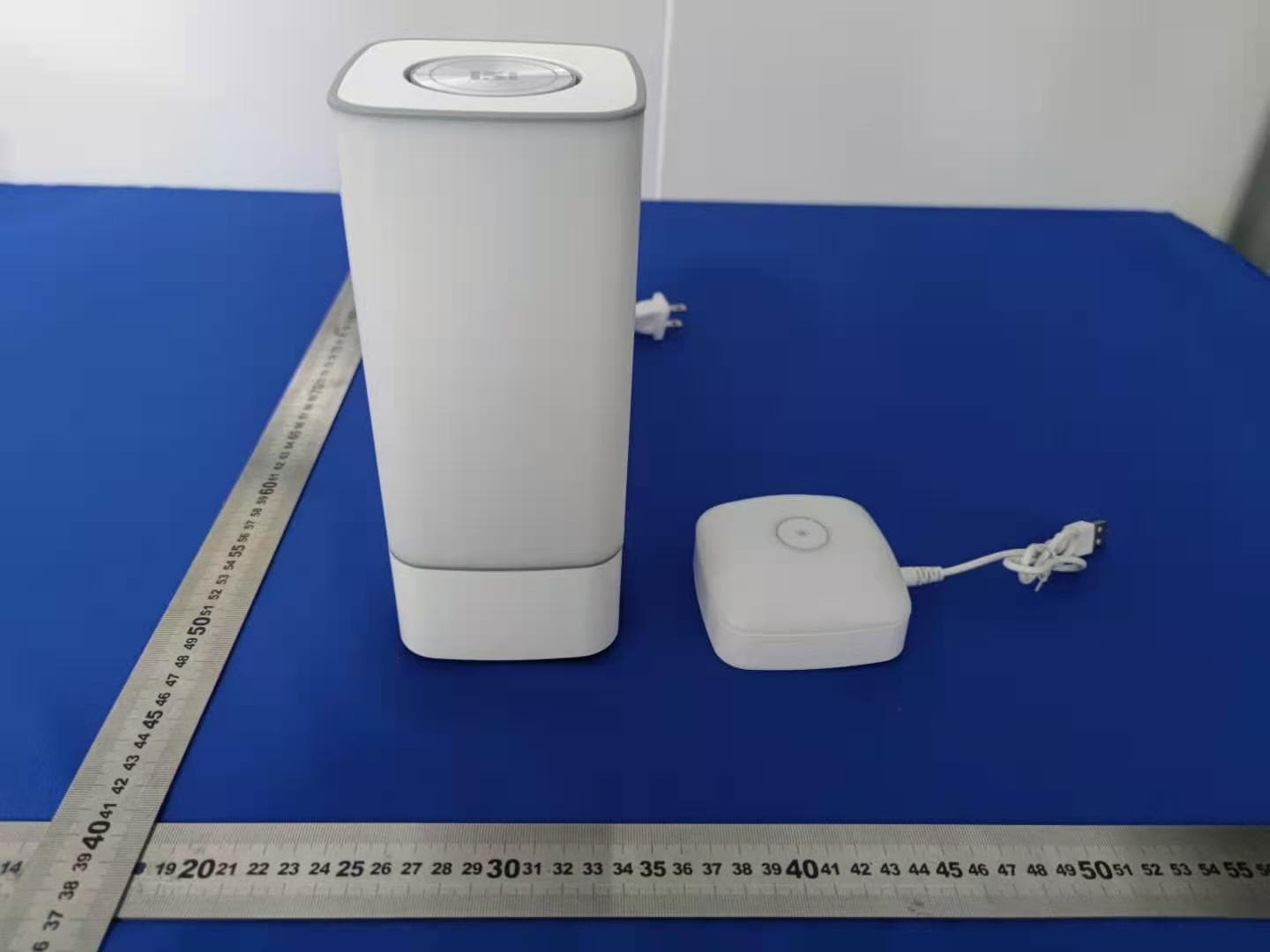 smart sync control bedside lamp - FCC ID 2AYMX-I5I - SHAOXING JUYI Co.,LTD (4)