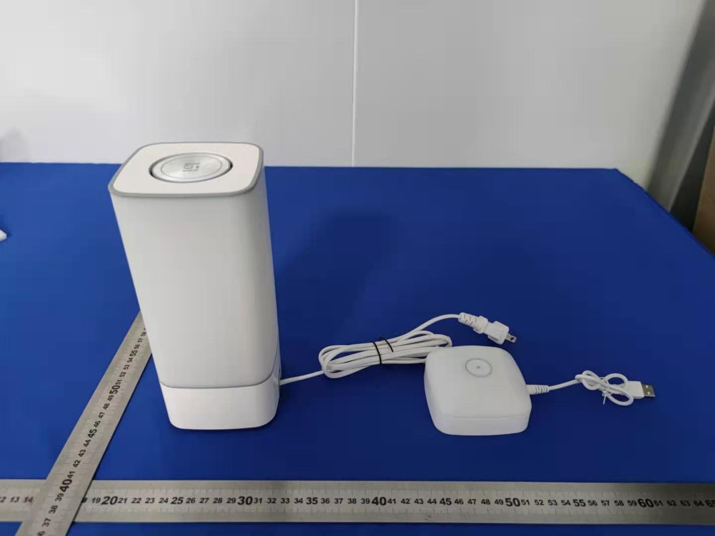 smart sync control bedside lamp - FCC ID 2AYMX-I5I - SHAOXING JUYI Co.,LTD (5)