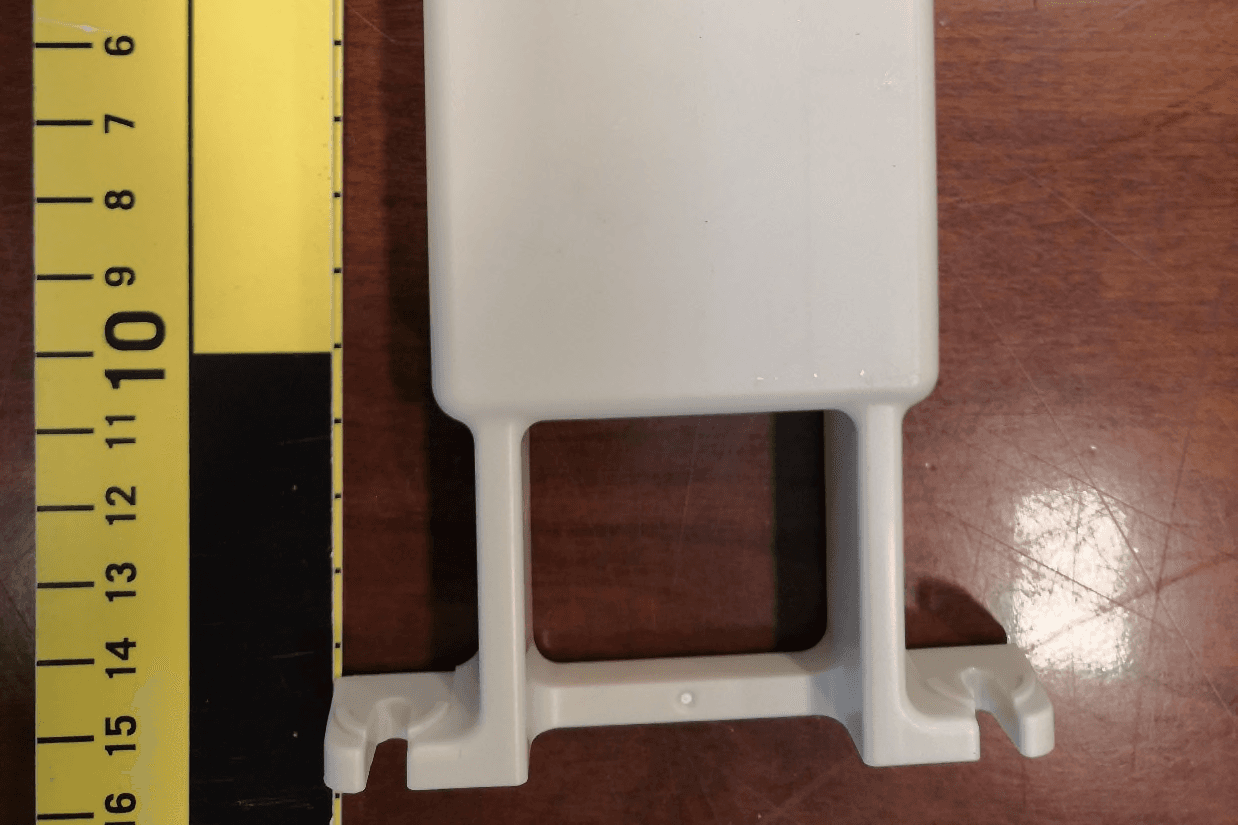 Ultra WideBand indoor position beacon - FCC ID 2AYOO-TCB10001 - Geonavo Positioning Systems Inc.