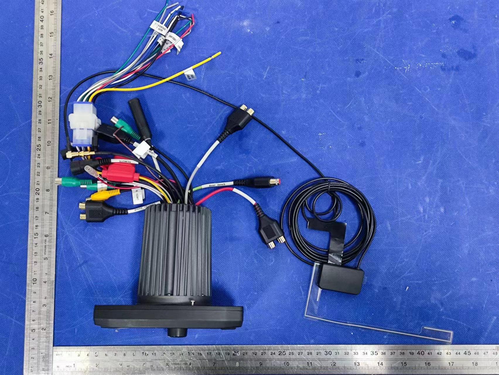 Radio - FCC ID 2AYOQ-MRX300 - SPIRIT LLC