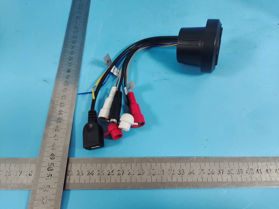 MARINE STREAMING AUDIO RECEIVER - FCC ID 2AYOQ-MXRCBT - SPIRIT LLC (2)