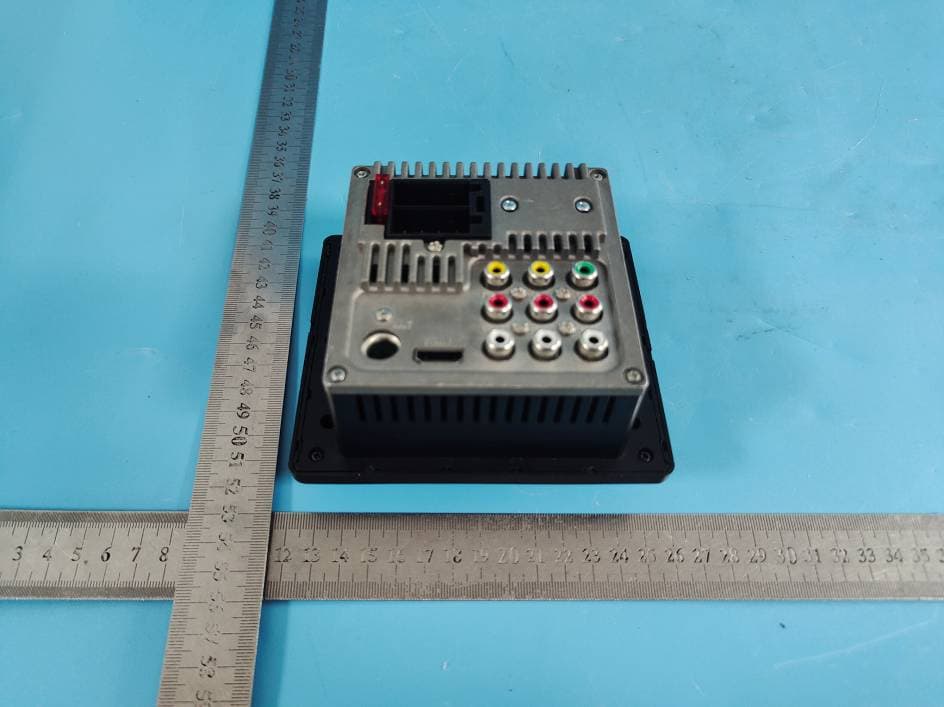WALL MOUNT STEREO RECEIVER - FCC ID 2AYOQ-RVR1 - SPIRIT LLC (3)