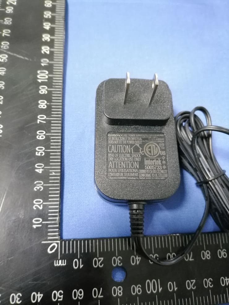 Robot Vacuum Cleaner - FCC ID 2AYOV-V106 - Guangdong Anjou Robot Technology Co., Ltd (2)
