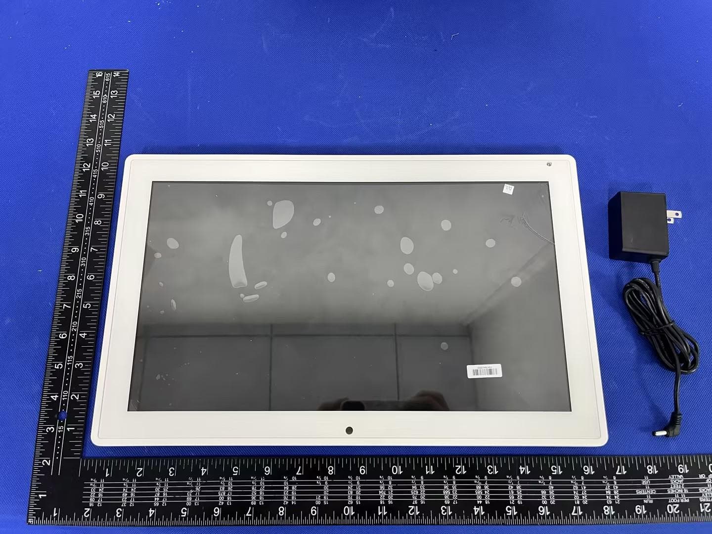 wifi calendar frame - FCC ID 2AYQG-CALENDAR - AAA Tablet PC Technology Co., Ltd. (2)