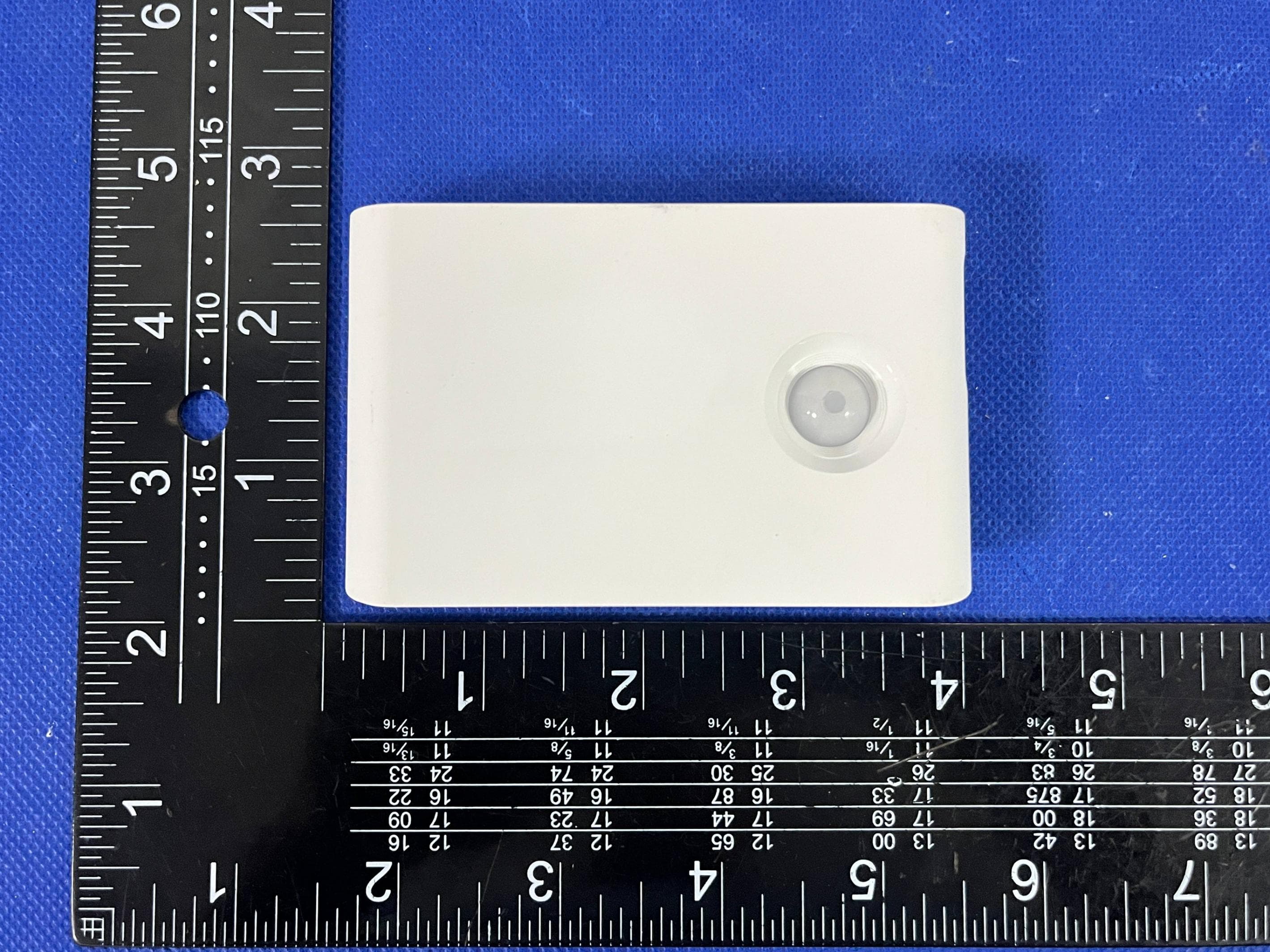 Motion Sensor Night Light - FCC ID 2AYQN-NL01 - Guangzhou EZVALO Technology Company Limited (2)