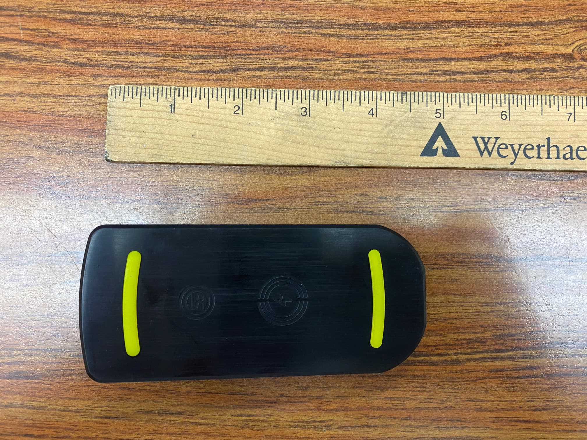 Wireless Charger - FCC ID 2AYQV-SSTWCH1 - SHOOTERS.GLOBAL LLC (2)