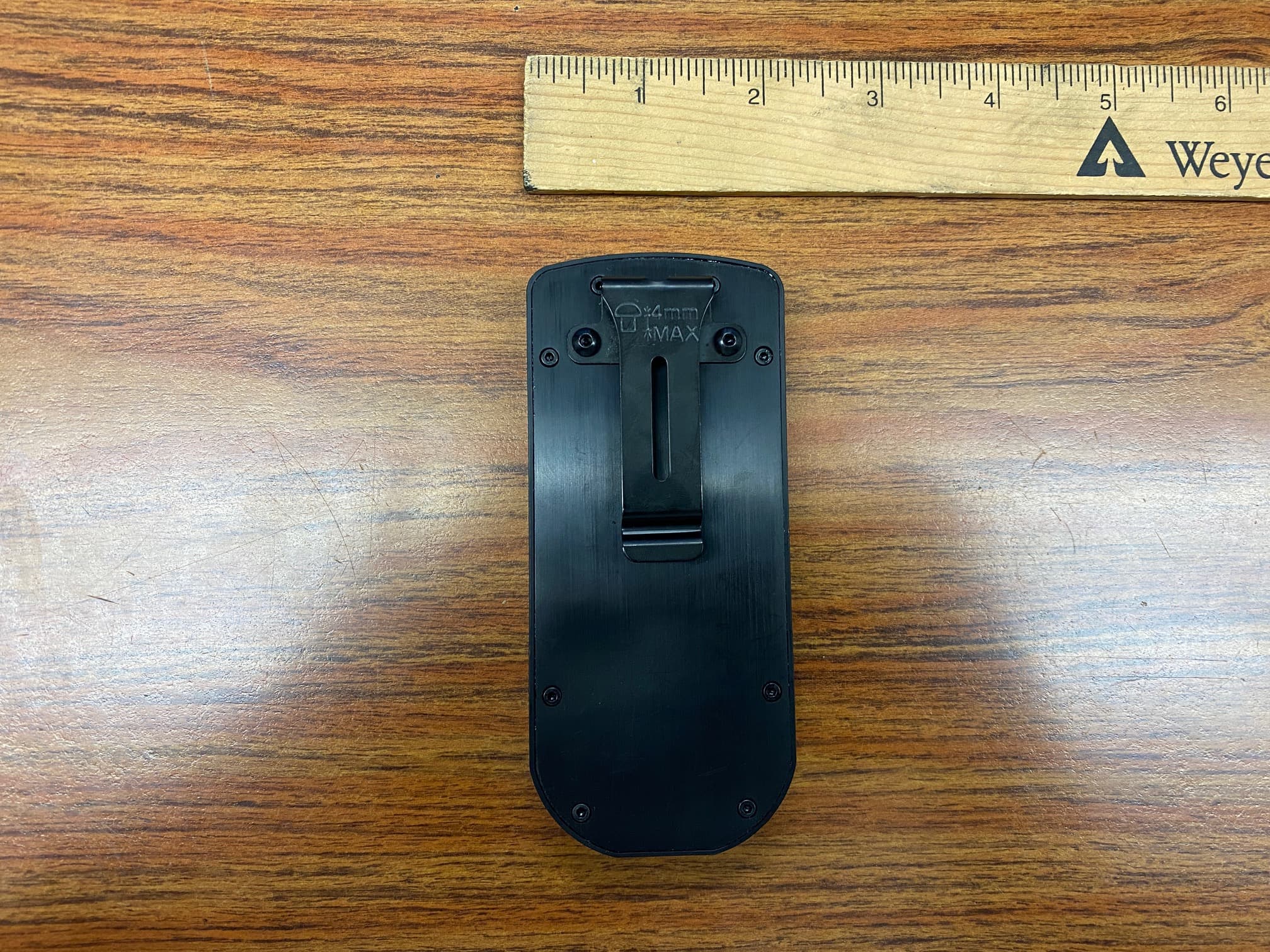 Wireless Charger - FCC ID 2AYQV-SSTWCH1 - SHOOTERS.GLOBAL LLC