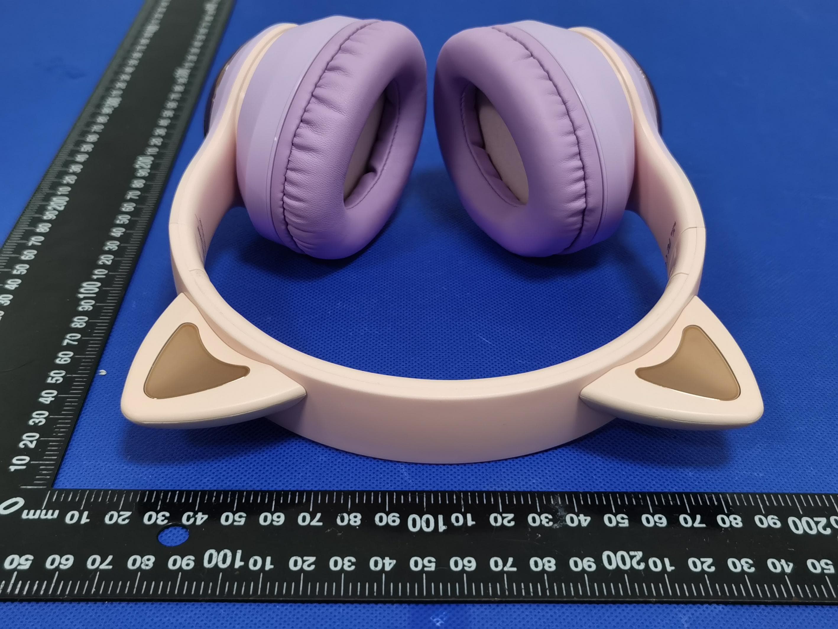 Kids Wirless Headphone - FCC ID 2AYR3-FOSHP-2447PB - Fospower, Inc (4)