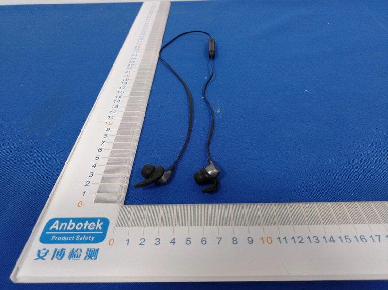Bluetooth earphone - FCC ID 2AYR3FOSHP-2406 - Fospower, Inc