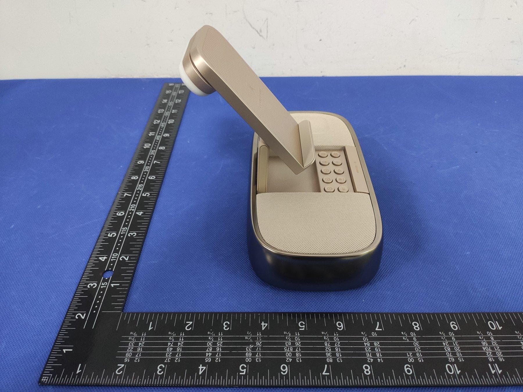 5 IN 1 WIRELESS CHARGING NIGHT LIGHT SPEAKER - FCC ID 2AYRH-S-17 - Shenzhen Semetor Electronics Co., LTD (3)