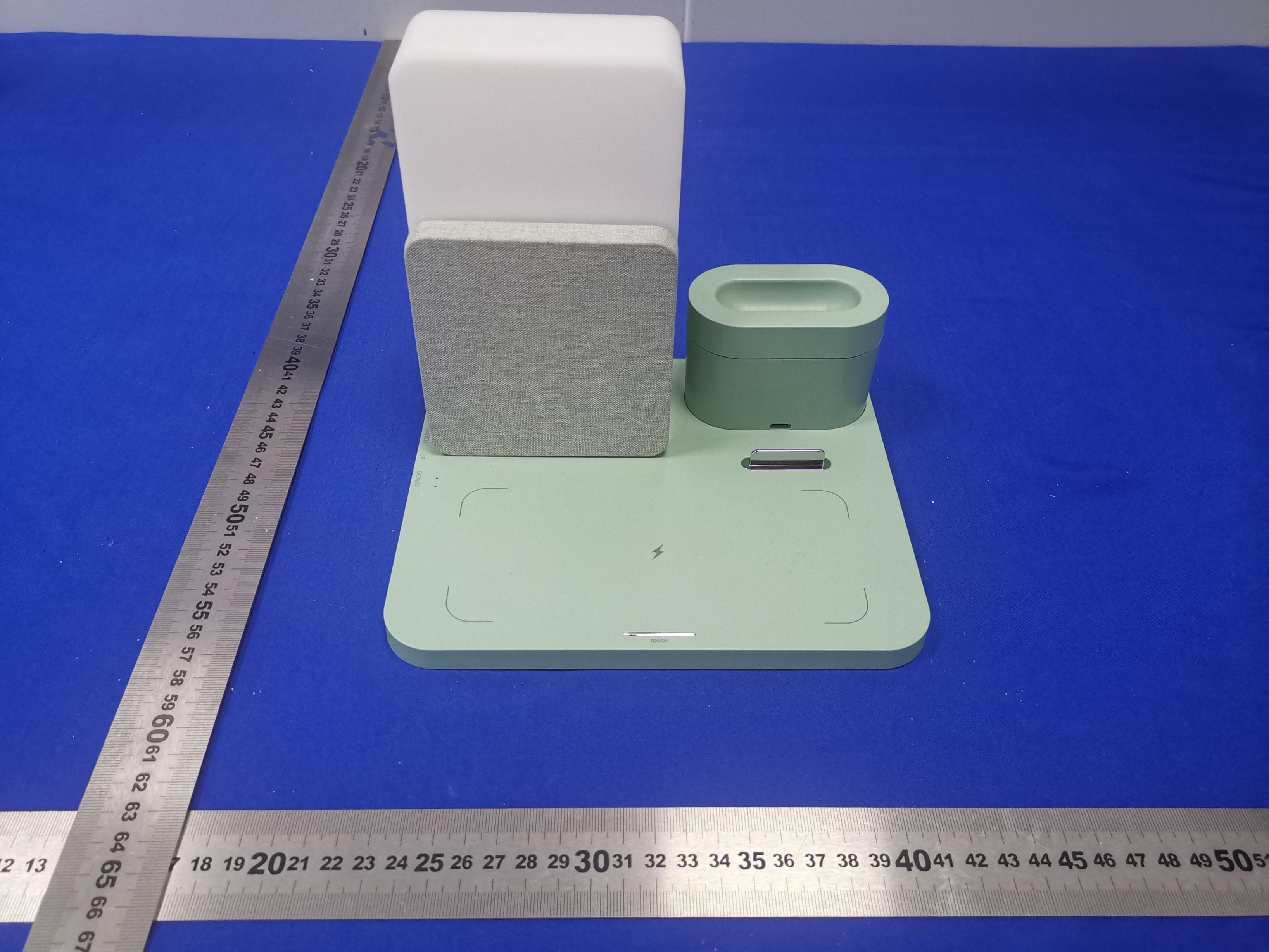 Multifunctional Charging Station with led night light - FCC ID 2AYRH-S-28 - Shenzhen Semetor Electronics Co., LTD
