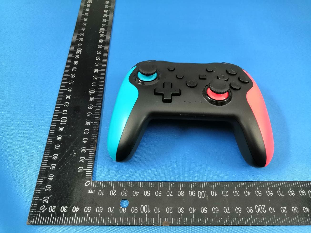 GAME CONTROLLER - FCC ID 2AYRM-NS009 - SHENZHEN YLW TECHNOLOGY CO., LTD. (5)