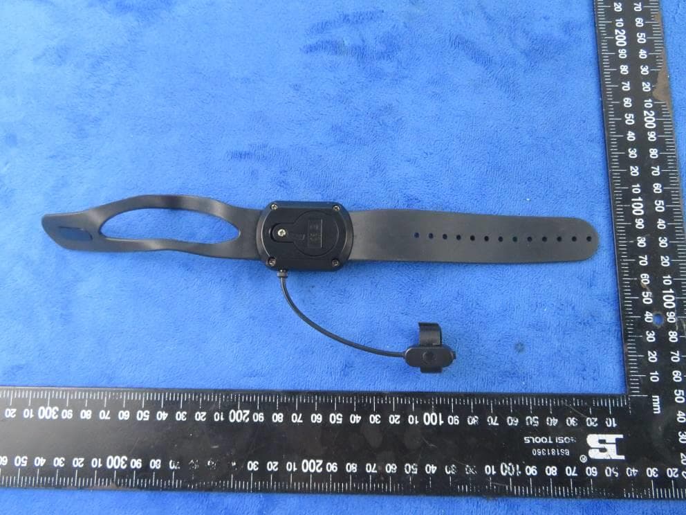DISTORTION CAR - FCC ID 2AYRQ-WT2021 - SHANTOU CHENAO WANTENG TOYS CO.,LTD