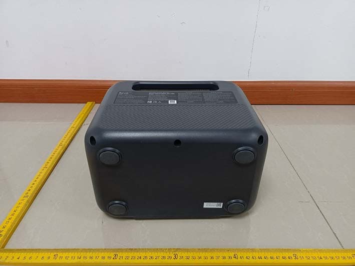 Portable Power Station - FCC ID 2AYT3-AC70P - SHENZHEN POWEROAK NEWENER CO., LTD (4)