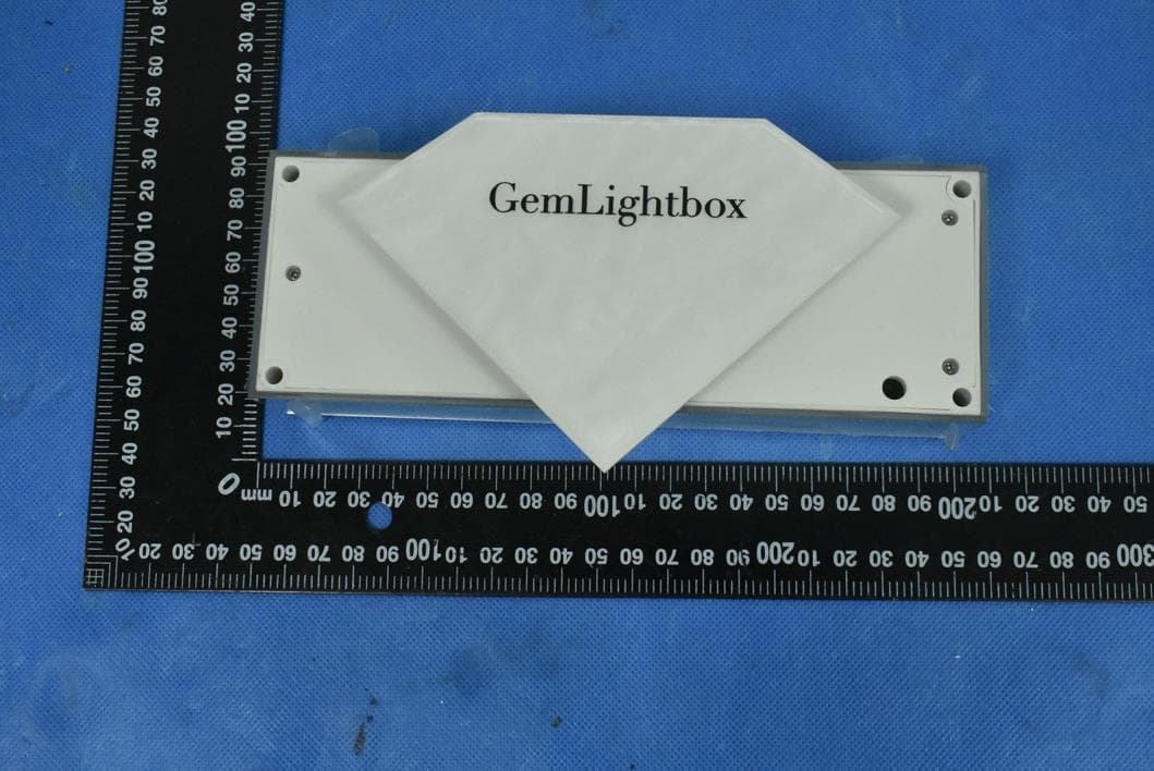 Gemlightbox Aerial Jewelry turntable - FCC ID 2AYTM-GLBA2 - HEIG LIMITED (2)