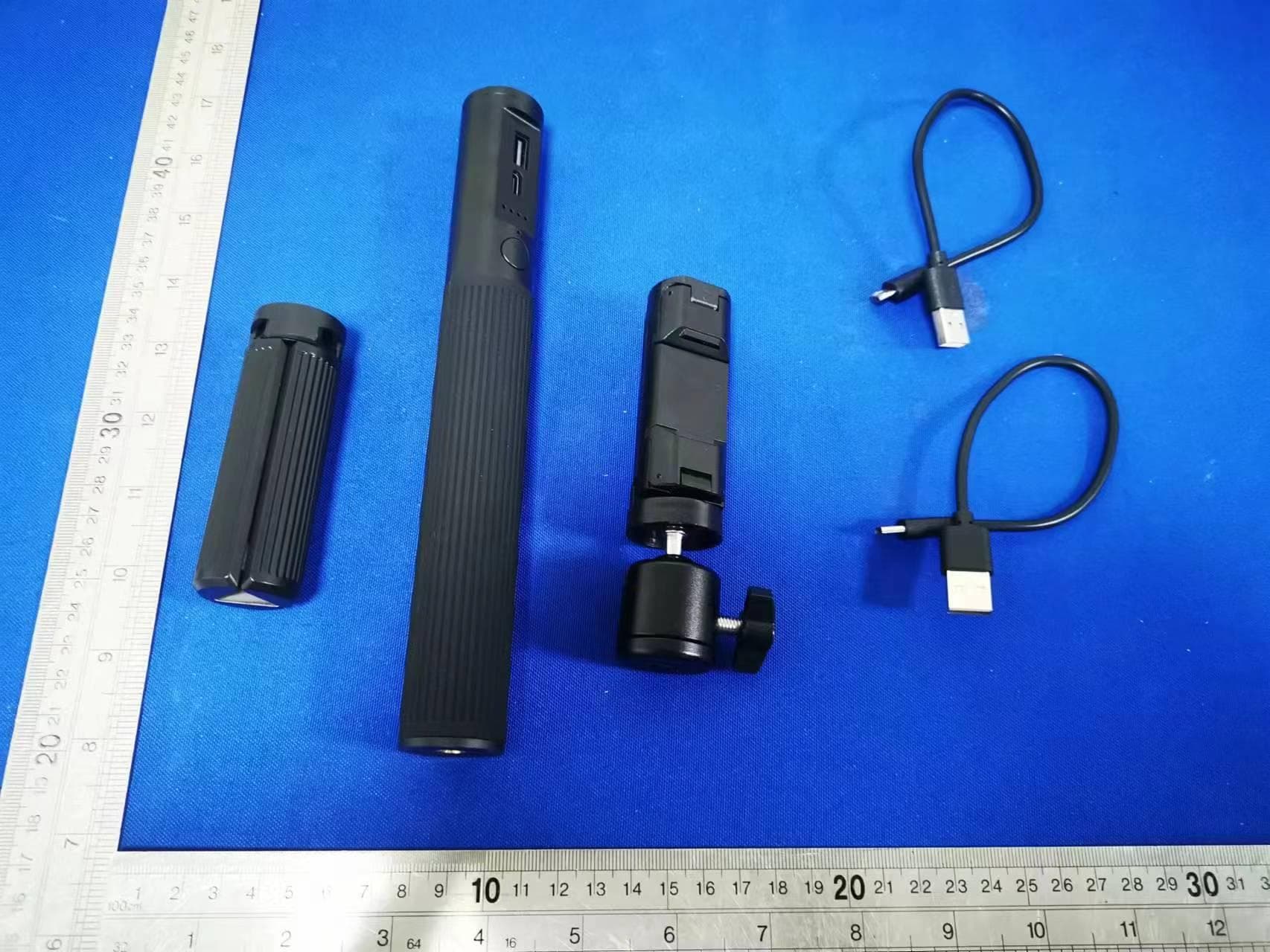 VVTR IRL BATTERY GRIP - FCC ID 2AYU6-VIRL5000 - Shenzhen Andy Optoelectronics technology limited (3)