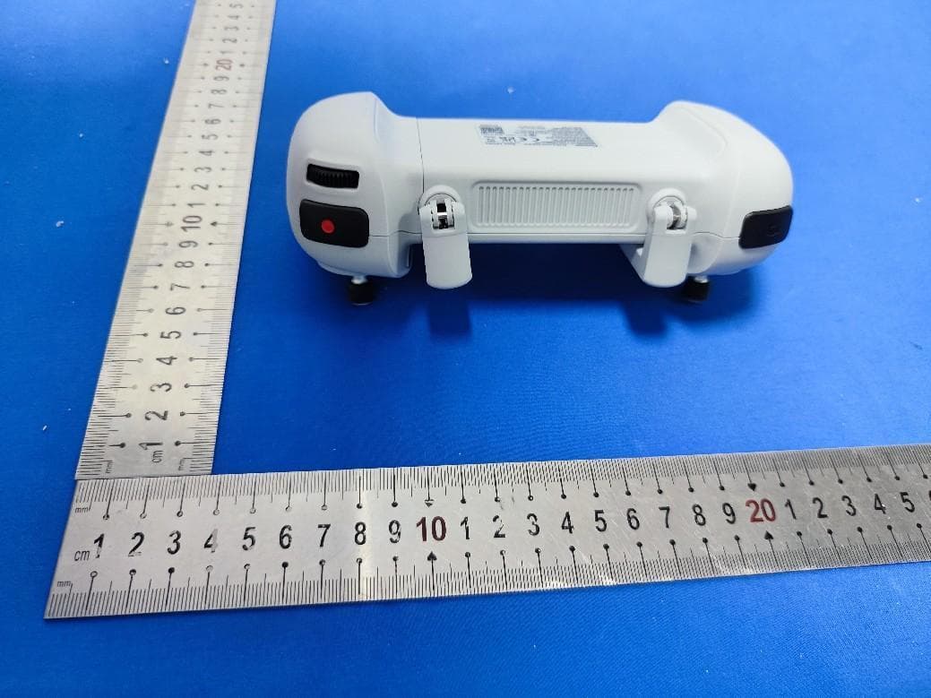 Atom SE - FCC ID 2AYUO-DSRC02A - Shenzhen Deepsea Innovation Technology Co., Ltd. (3)