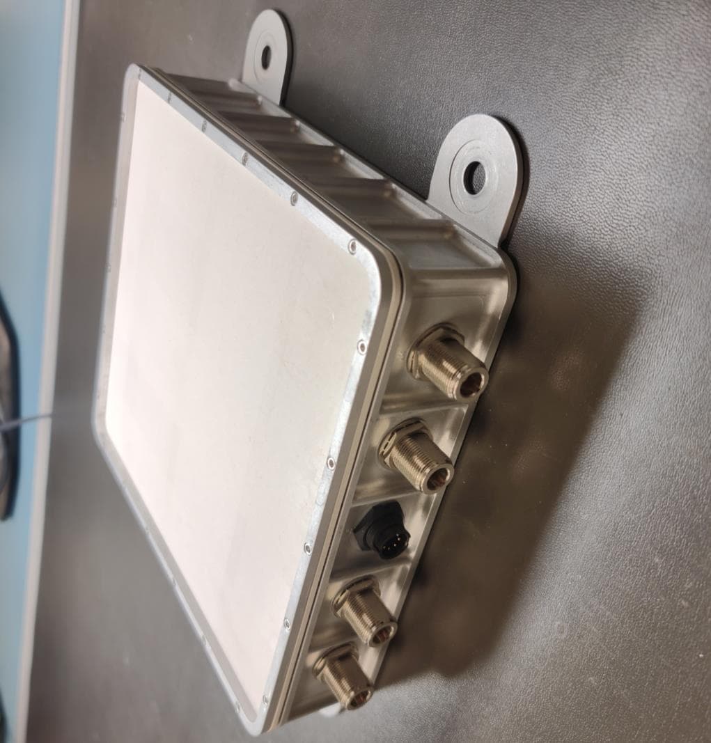 Band n261 5G mmWave Repeater - FCC ID 2AYVPRR001ODR - Electronic Design & Development Corp
