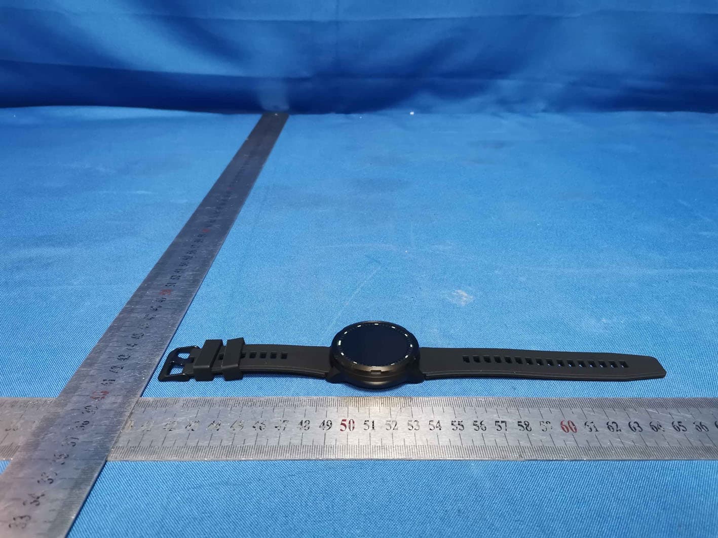V9C Smart Watch - FCC ID 2AYVT-S9246AC - SKG Health Technologies Co., Ltd. (3)