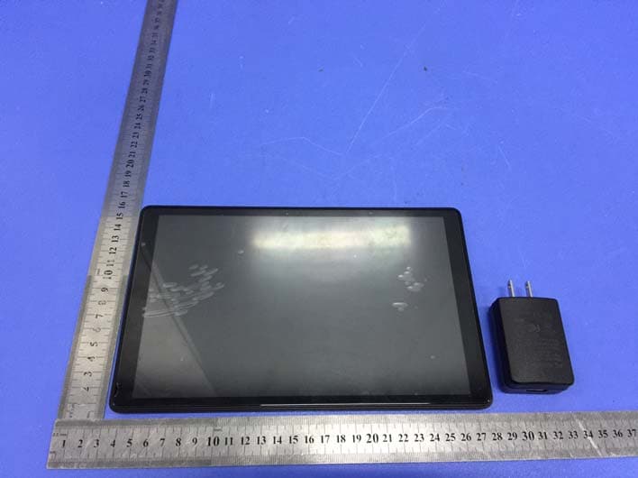 Tablet PC - FCC ID 2AYVV-PHD20 - INNOVATIVE CONCEPTS GROUP SAC (4)