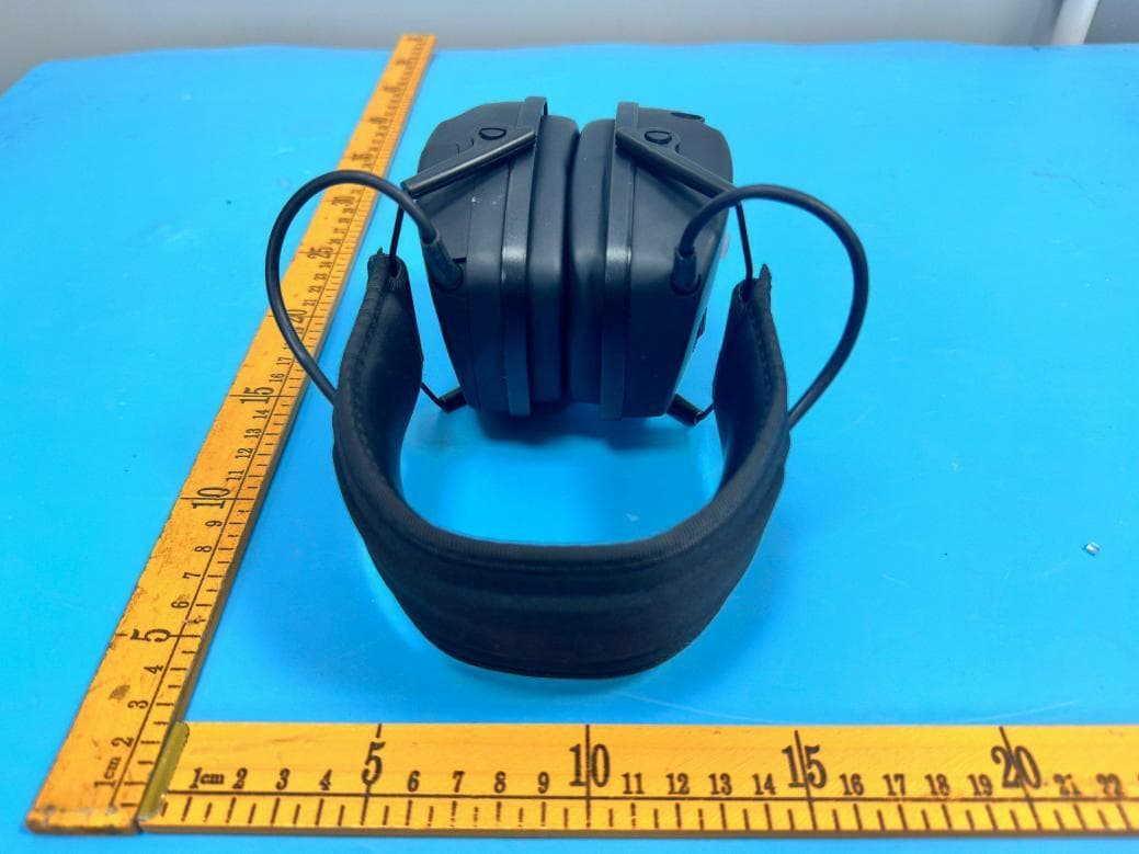 Electronic earmuff - FCC ID 2AYWU-EM038 - Hangzhou ZH Tech Co., Ltd. (4)