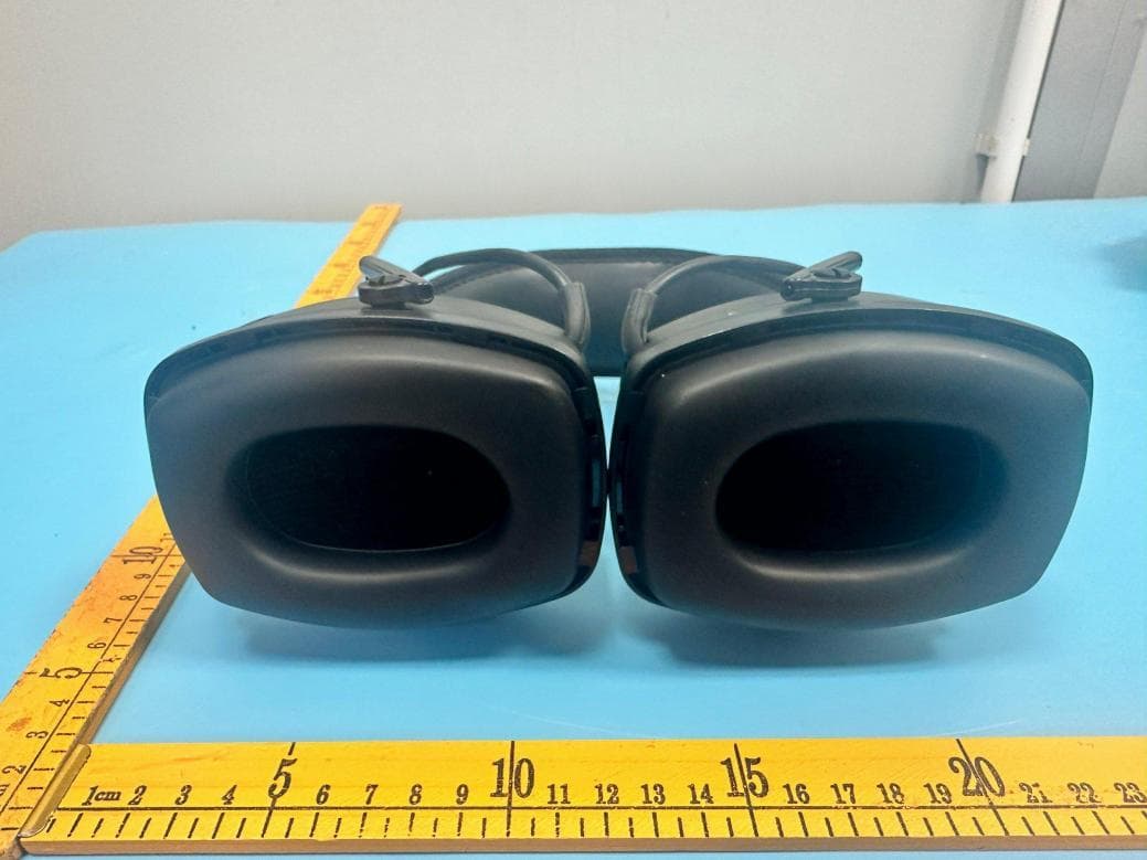 Electronic earmuff - FCC ID 2AYWU-EM038 - Hangzhou ZH Tech Co., Ltd. (3)