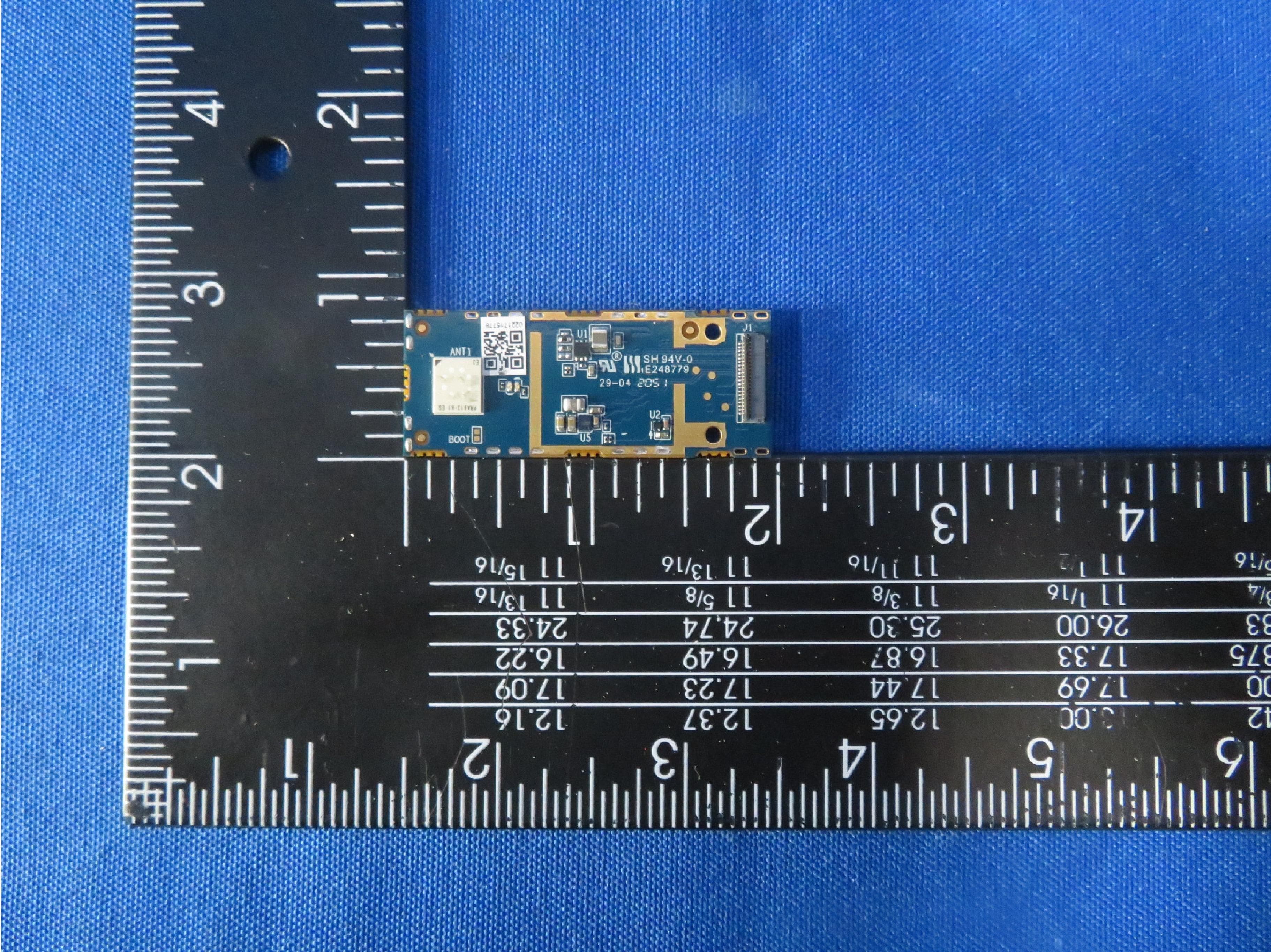 Peraso 60 GHz radio Module. Quetzal based - FCC ID 2AYX4-PER200 - Welink Communications