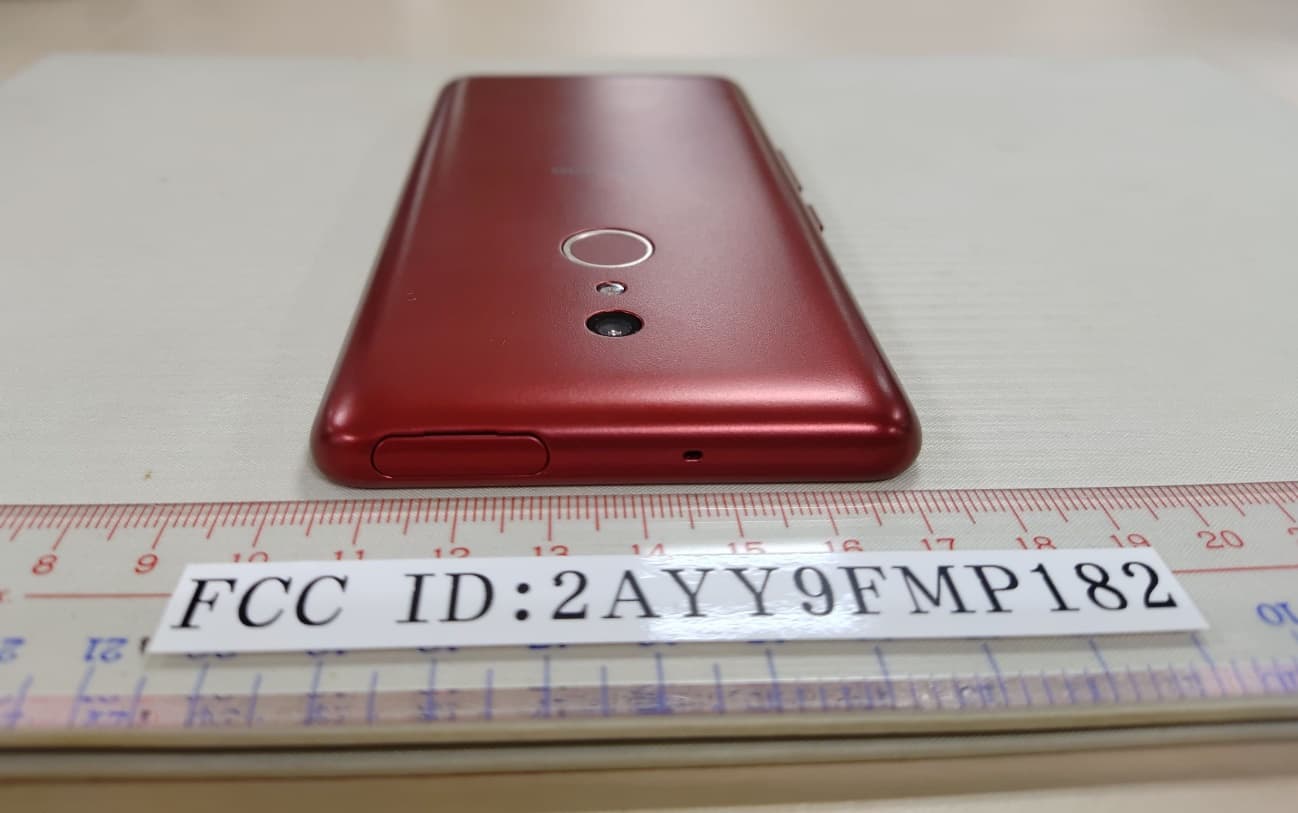 Smart Phone - FCC ID 2AYY9FMP182 - FCNT LIMITED (4)