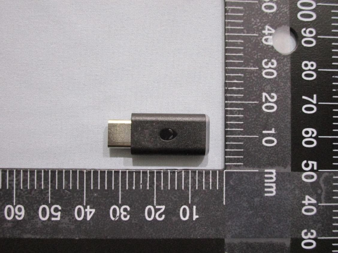 USB dongle - FCC ID 2AYYS-UD2202U - Luxshare Precision Industry Co., Ltd.