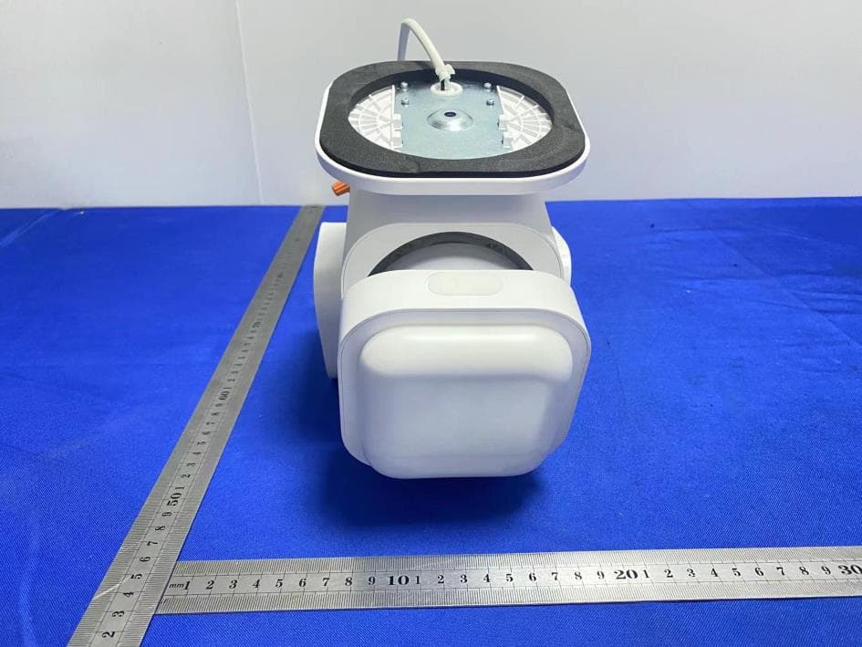 Dual lens smart floodlight cameraFF002 - FCC ID 2AYZ8WP0500137 - Linkzone Technology Co., Limited (2)