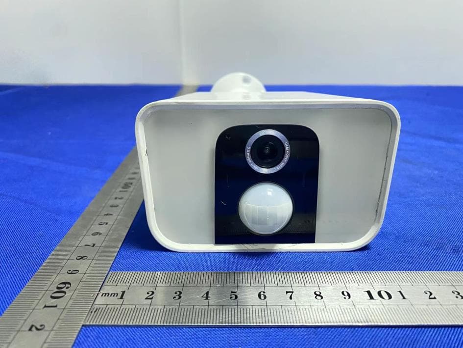 Winees Spotlinght Battery Cam with Solar Panel - FCC ID 2AYZ8WP25002134 - Linkzone Technology Co., Limited (5)