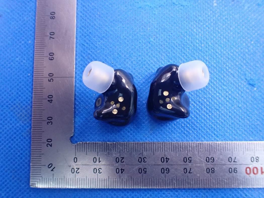 TWS Bluetooth earphone - FCC ID 2AYZ9-KZTWS - Dongguan Yuan Ze Acoustics Technology.,Ltd (5)