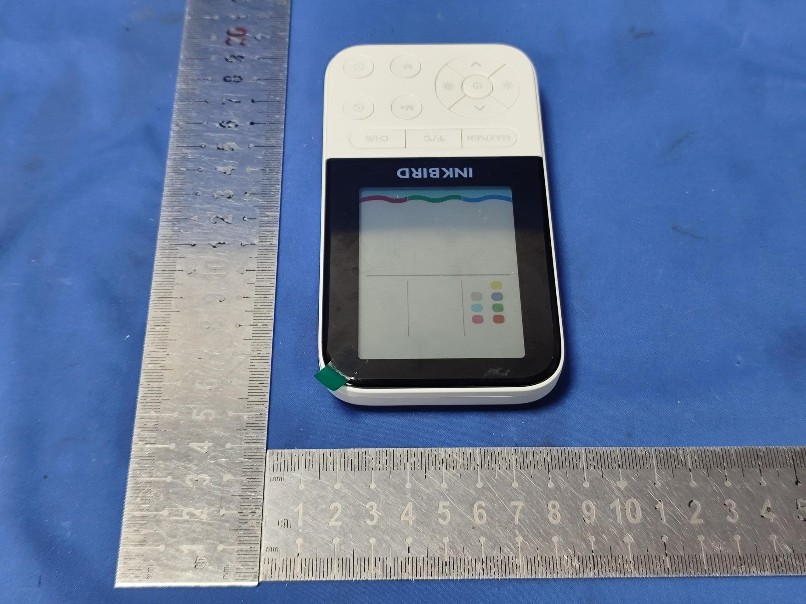 WIRELESS POOL MONITOR WITH AMBIENT LIGHT - FCC ID 2AYZD-IBSP05I - Shenzhen Inkbird Technology Co., Ltd.