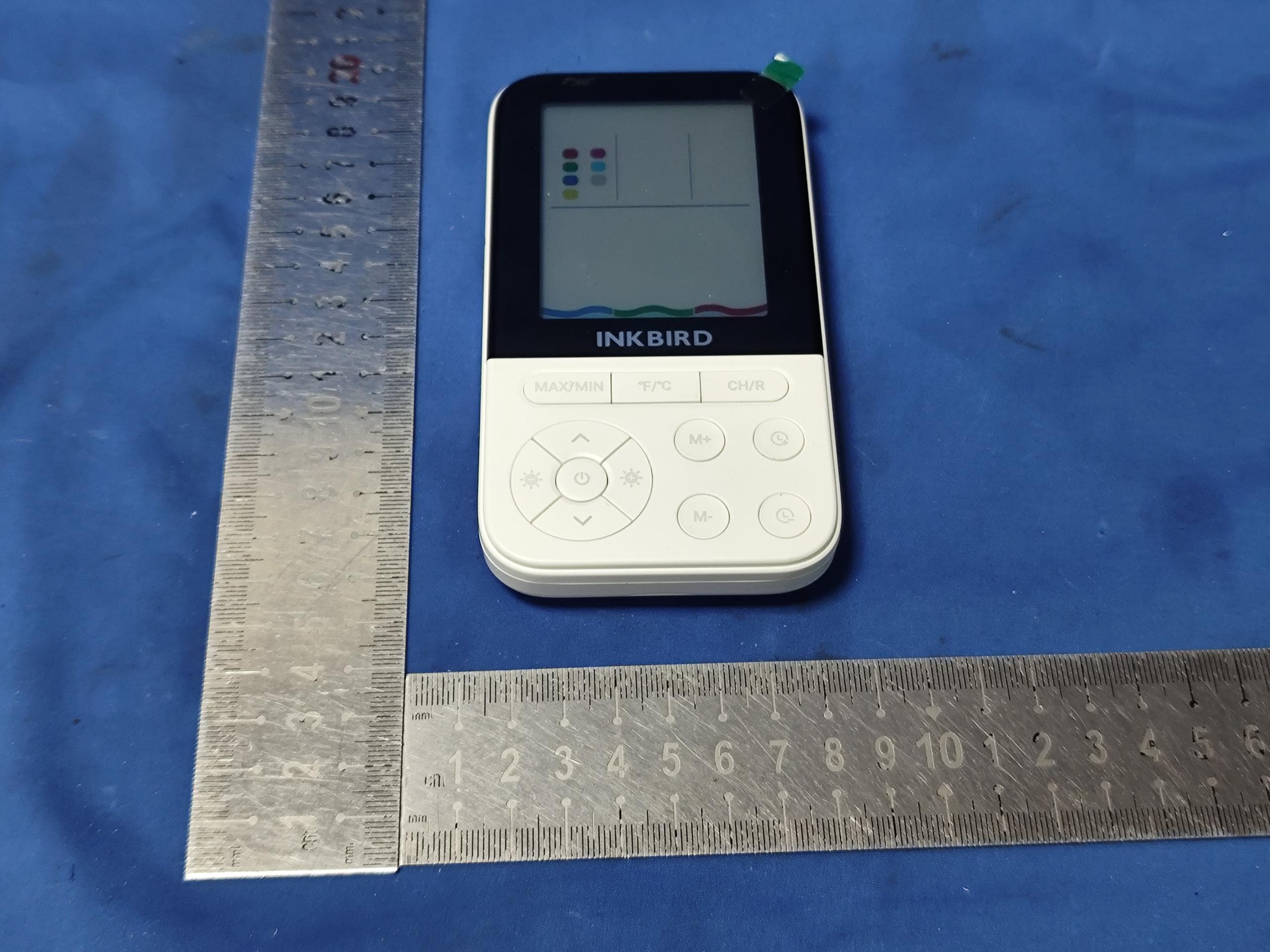 WIRELESS POOL MONITOR WITH AMBIENT LIGHT - FCC ID 2AYZD-IBSP05I - Shenzhen Inkbird Technology Co., Ltd. (3)