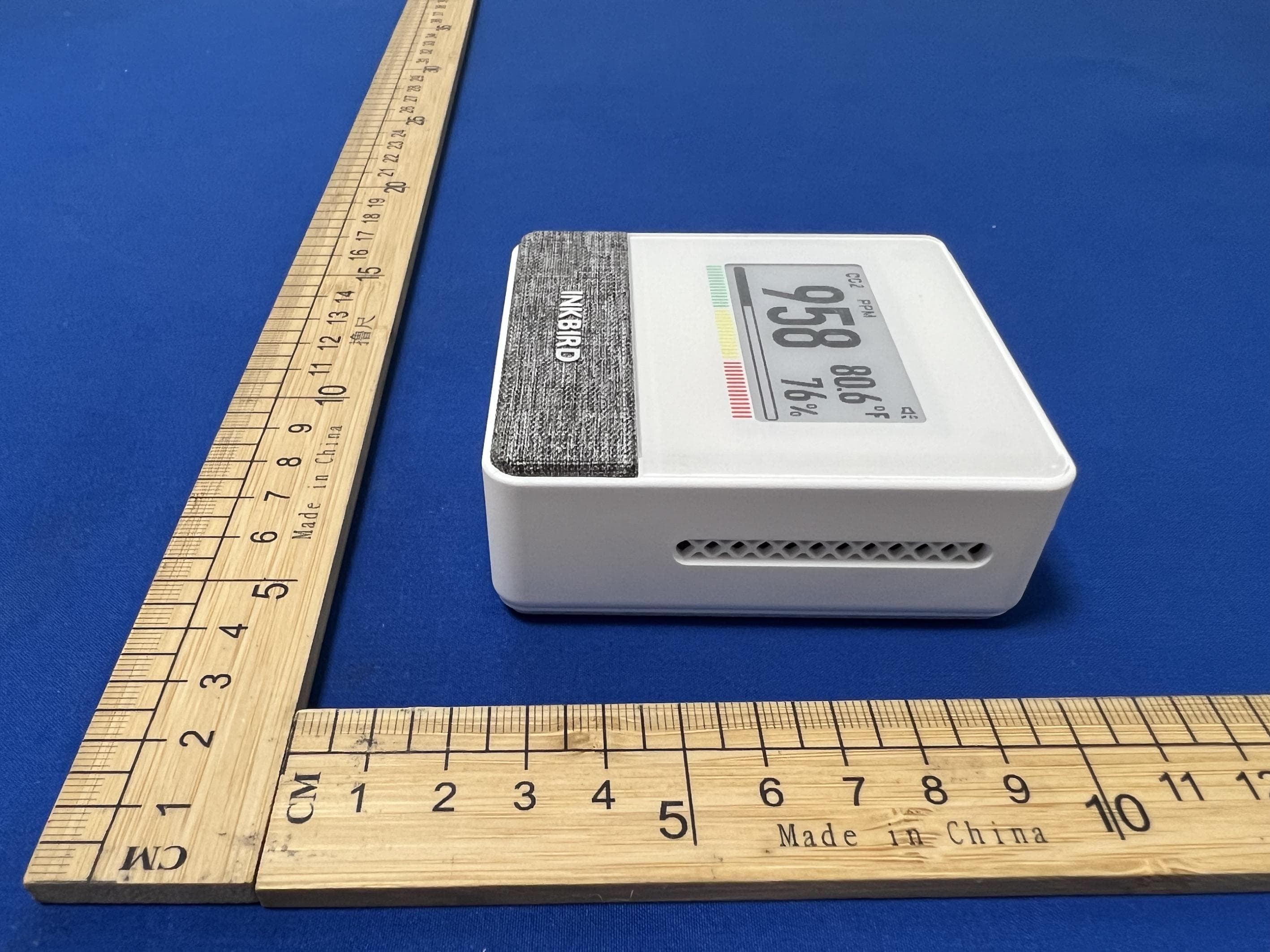 Smart Indoor Air Quality Monitor - FCC ID 2AYZDIAM-T1 - Shenzhen Inkbird Technology Co., Ltd. (2)