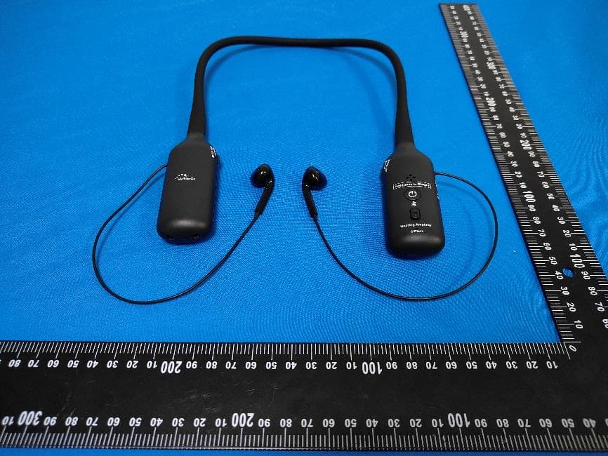 Bluetooth headphones - FCC ID 2AYZG-HP006 - ShenZhen litian technology Co.,Ltd (2)