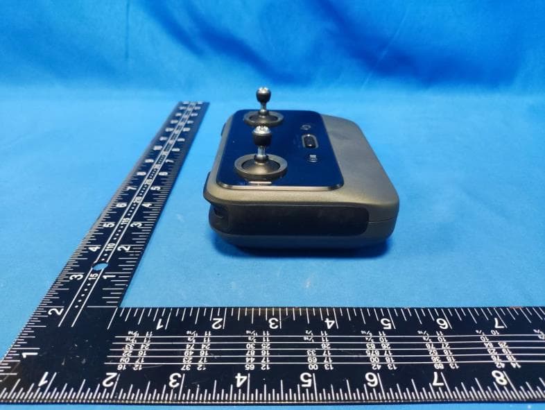 Remote control - FCC ID 2AYZQ-UA36RK1 - UDIRC TECHNOLOGY CO., LTD. (2)