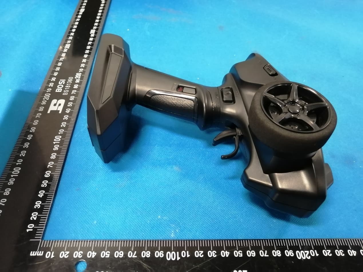 2.4G RC High Speed Car/Drone/Boat - FCC ID 2AYZQUDUA31 - UDIRC TECHNOLOGY CO., LTD. (4)