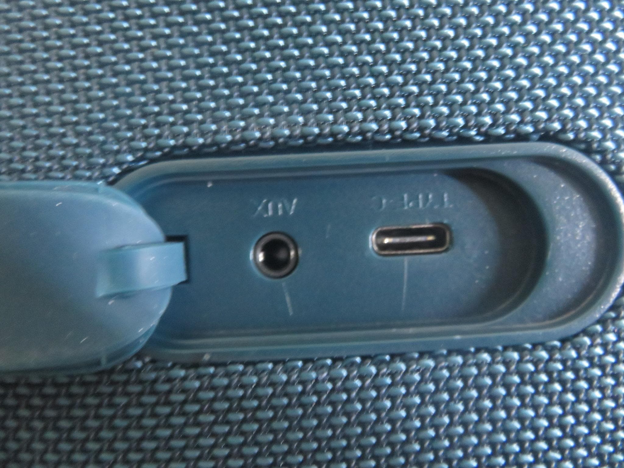 Wireless Speaker - FCC ID 2AZ2Y-MQ14 - SHENZHEN MUQI ELECTRONIC ACOUSTICS CO.,LTD (5)