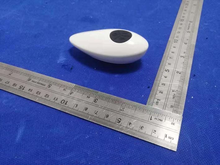 Wireless remote vibrator - FCC ID 2AZ3L-BS1004 - Guangzhou Deluna Trading Co.,Ltd.