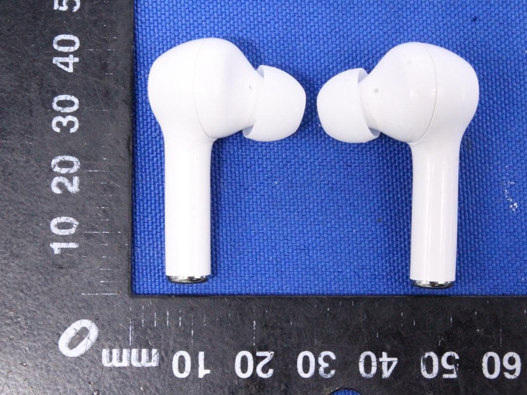 True Wireless stereo Earphone - FCC ID 2AZ42-T3 - Dongguan X-power Intelligent Technology Co.,Ltd (2)