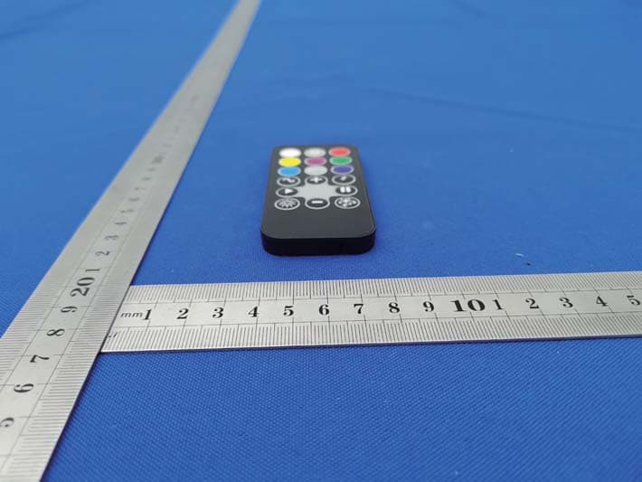 RGB PATHY WAY LIGHT COLOR CHANGE 6CT C BULB LIGHT SET WITH CONTROLLER with push bottom AND REMOTE CONTROL. - FCC ID 2AZ4R-V23158-52 - Lamues Light Enterprise Co., LTD (4)