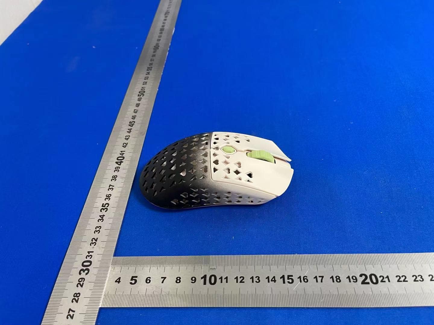 Wireless Mouse - FCC ID 2AZ5G-GRETXA - Vancer Esport & Technology Co., Ltd. (2)