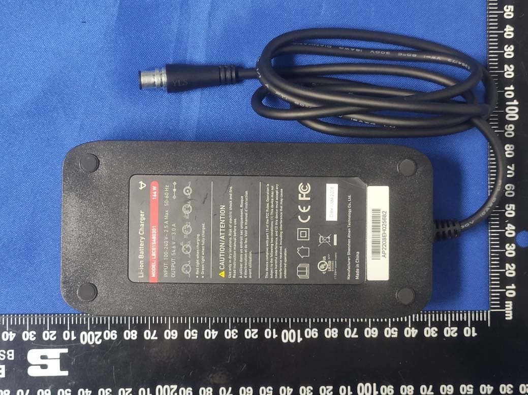 NIU E-BIKE - FCC ID 2AZ6G-BQIFT300N - Jiangsu Niu Electric Technology Co., Ltd (4)