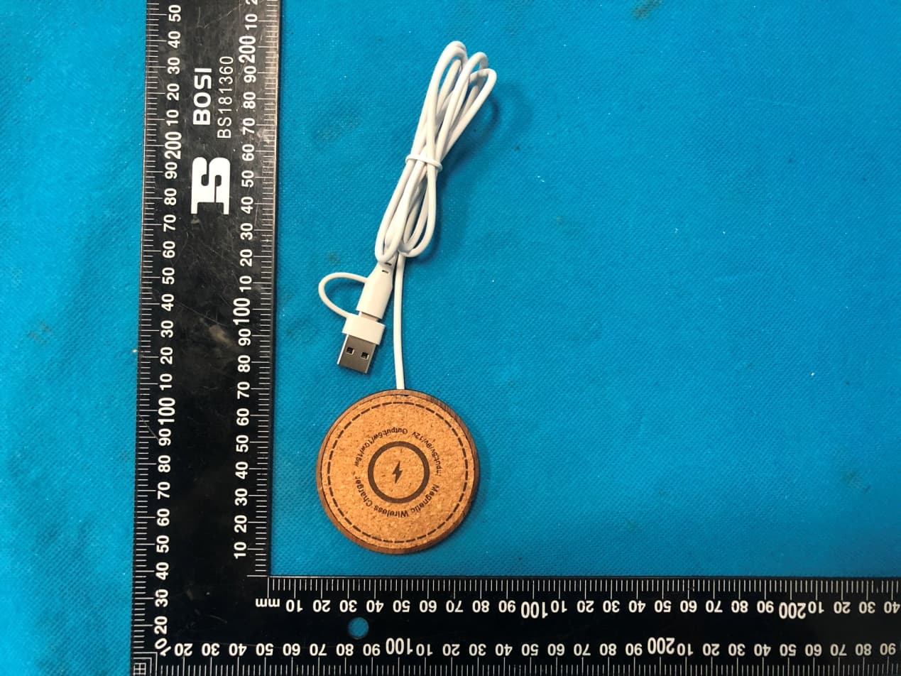Cookie Magsafe Wireless Charger - FCC ID 2AZ7Q-AP12 - Dongguan Qishi Industry Limited (2)