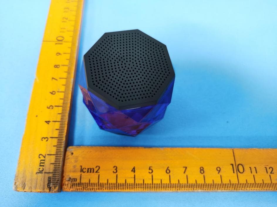 MINI LED DIAMOND SPEAKER - FCC ID 2AZ9D-CB335082C - Shenzhen Clever bright Imp.&Exp.Co.,ltd (2)