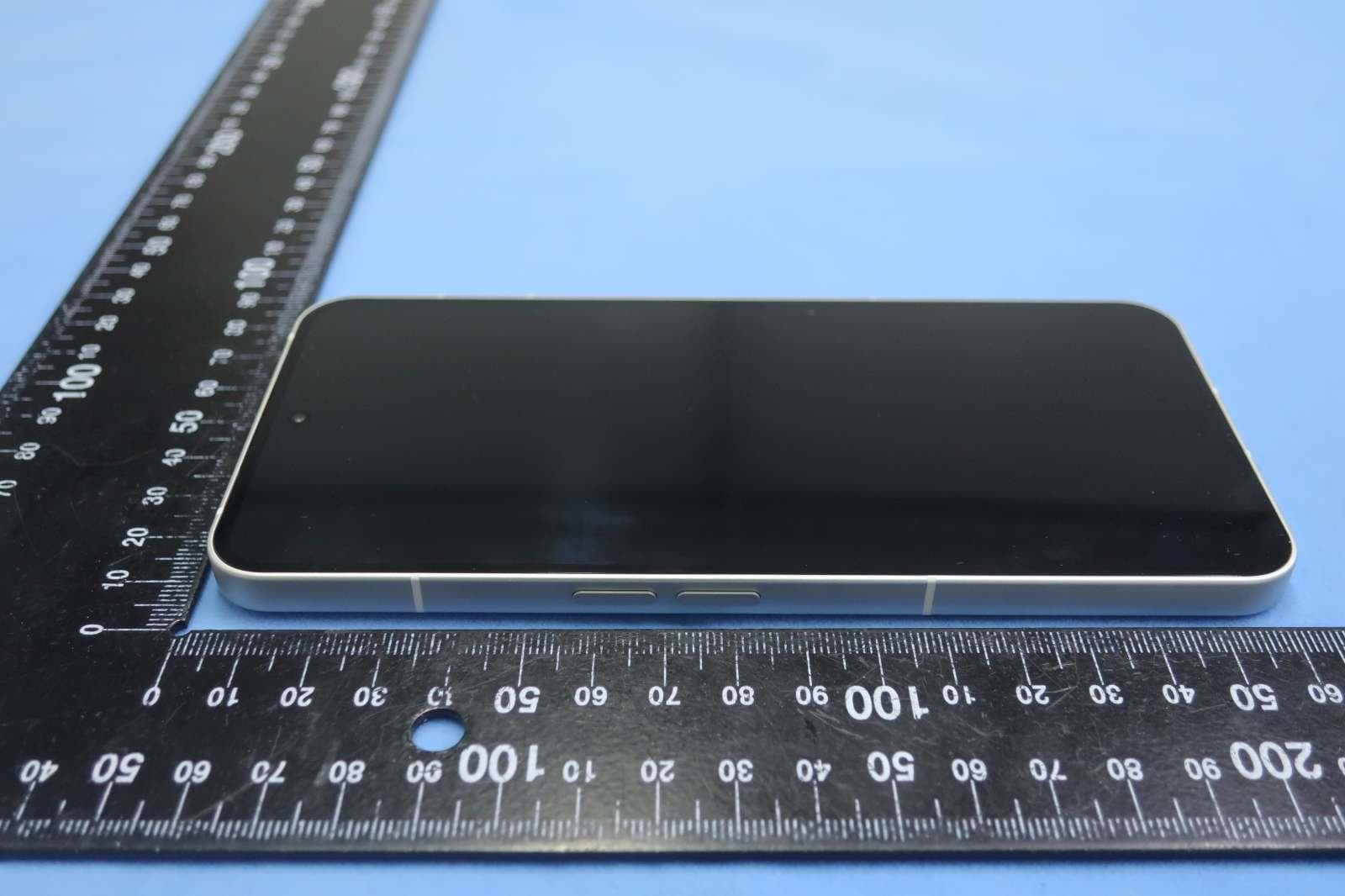 Smart Phone - FCC ID 2AZEQ-A065 - NOTHING TECHNOLOGY LIMITED (4)